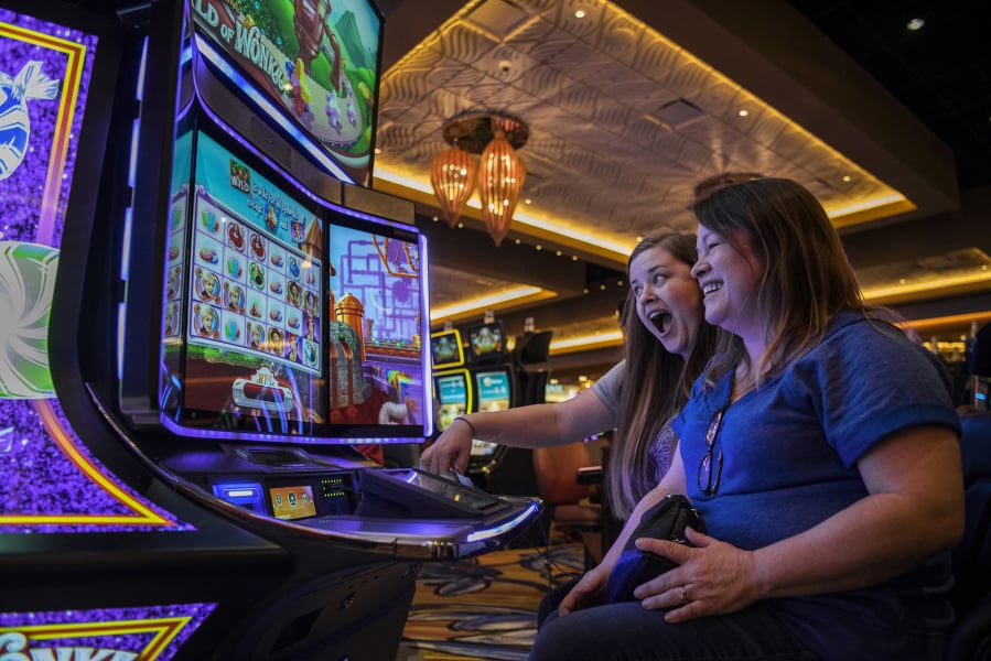 Explore Exciting Slot Games and Football Betting on w88cas.com